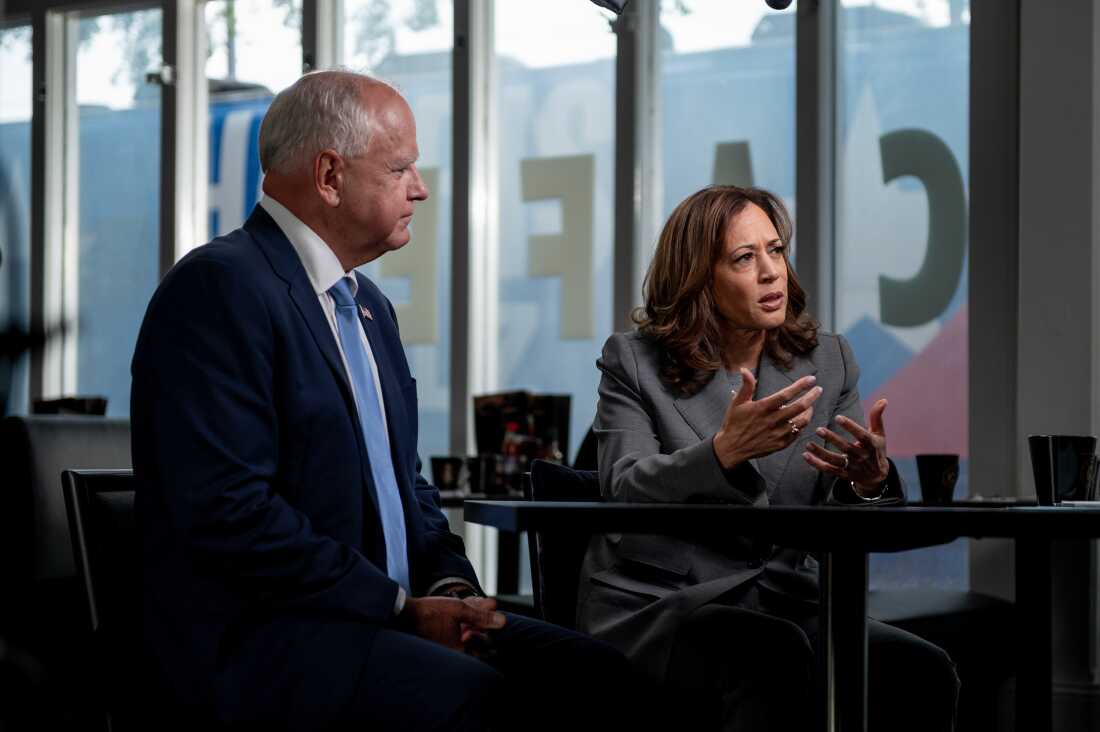 Minnesota Gov. Tim Walz and Vice President Harris are interviewed by CNN’s Dana Bash at Kim’s Cafe in Savannah, Ga., on Thursday.