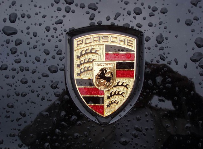 Quá trình hình thành và ý nghĩa logo xe Porsche a1